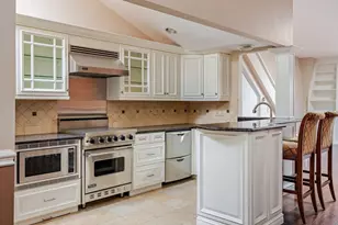 34 Commonwealth Ave, Boston, MA 02116 - Photo 3