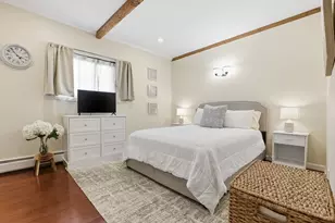 37 Hosmer St, Marlborough, MA 01752 - Photo 9