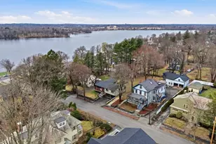 11 Lawrence St, Wakefield, MA 01880 - Photo 39