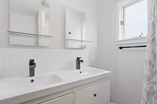 20 Oak Hill Rd, Saugus, MA 01906 - Photo 15