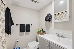 20 Oak Hill Rd, Saugus, MA 01906 - Photo 27