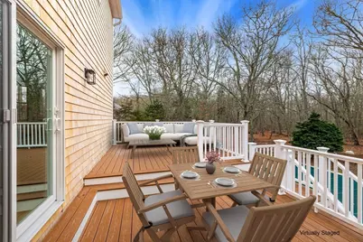 8 Smithfield Place, Dartmouth, MA 02748 - Photo 7