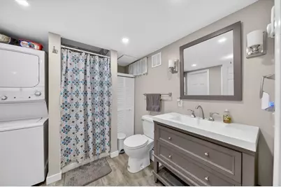 22 Connecticut Ave, Middletown, RI 02842 - Photo 29