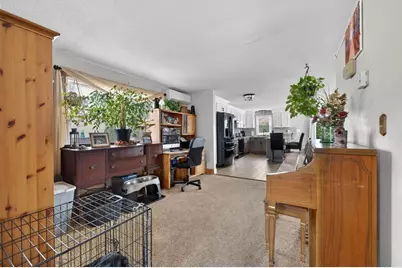 22 Connecticut Ave, Middletown, RI 02842 - Photo 9