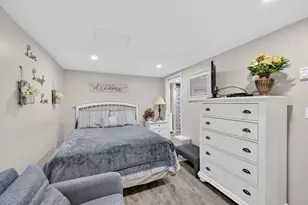 22 Connecticut Ave, Middletown, RI 02842 - Photo 25
