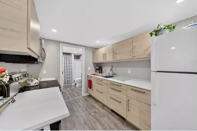 22 Connecticut Ave, Middletown, RI 02842 - Photo 27