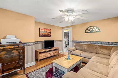 22 Bolton Street, Reading, MA 01867 - Photo 9