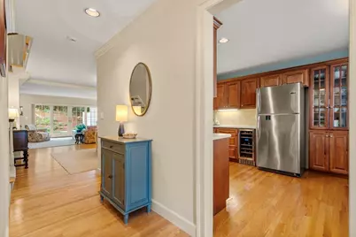 9 Highcroft Way #9, Hopkinton, MA 01748 - Photo 3