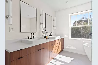 377 Walnut St. #1, Newton, MA 02460 - Photo 7