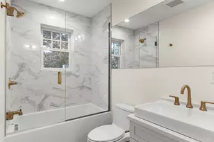 377 Walnut St, Newton, MA 02460 - Photo 9