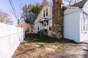 2 Natural History Dr, Worcester, MA 01605 - Photo 25