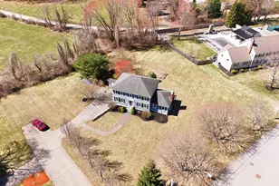 44 Wilshire Cir, Dracut, MA 01826 - Photo 37