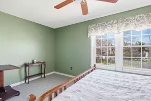 44 Wilshire Cir, Dracut, MA 01826 - Photo 19