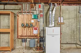 44 Wilshire Cir, Dracut, MA 01826 - Photo 27