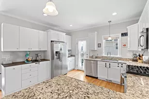 1 Sadler Ave, Shrewsbury, MA 01545 - Photo 5