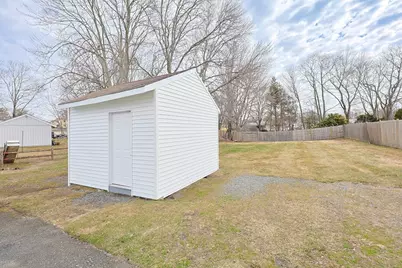411 Danforth St, Taunton, MA 02780 - Photo 27