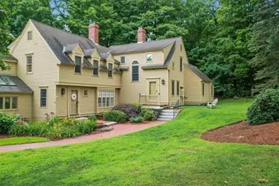 18 Wintergreen Ct #18, Lunenburg, MA 01462 - Photo 1