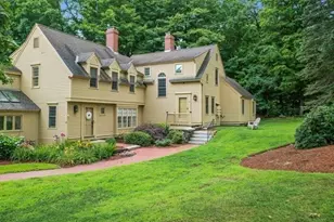 18 Wintergreen Ct, Lunenburg, MA 01462 - Photo 1