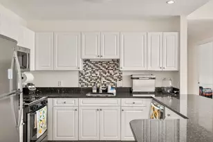 614 Pond St, Braintree, MA 02184 - Photo 3