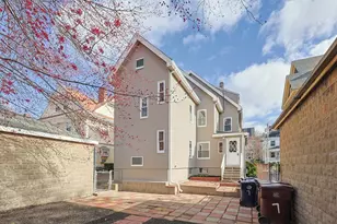 7 Hampshire St, Everett, MA 02149 - Photo 37