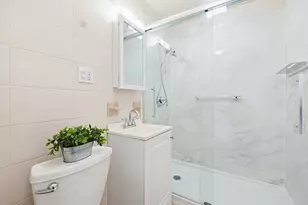 7 Hampshire St, Everett, MA 02149 - Photo 11