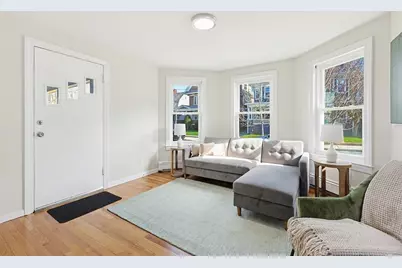 7 Hampshire St, Everett, MA 02149 - Photo 3