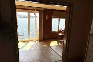 42 Taylor Point Rd, Pembroke, MA 02359 - Photo 15