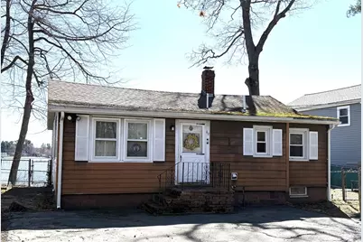 42 Taylor Point Rd, Pembroke, MA 02359 - Photo 3