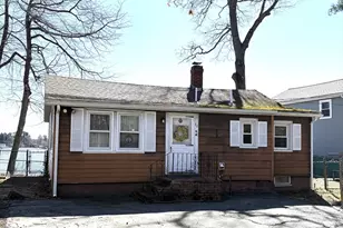 42 Taylor Point Rd, Pembroke, MA 02359 - Photo 3