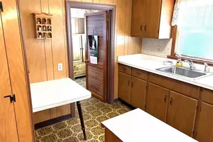 42 Taylor Point Rd, Pembroke, MA 02359 - Photo 11