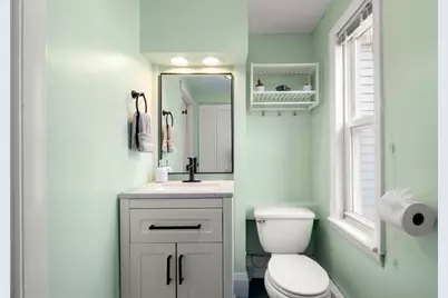 7 Meacham St, Somerville, MA 02145 - Photo 15