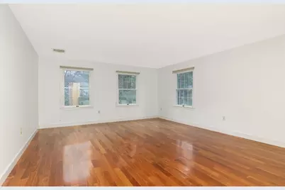 1 Sutton Place, Weston, MA 02493 - Photo 15