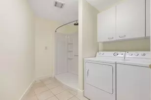 1 Sutton Pl, Weston, MA 02493 - Photo 13