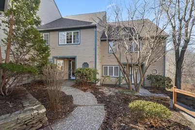 27 Lebeaux Dr #27, Shrewsbury, MA 01545 - Photo 1
