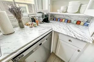 35 Essex St, Cambridge, MA 02139 - Photo 3