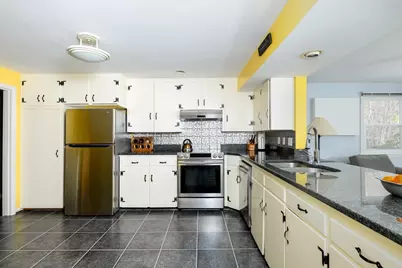 14 Wyndhurst Dr, Holden, MA 01520 - Photo 7