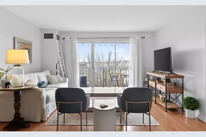 200 Captains Row #408, Chelsea, MA 02150 - Photo 3