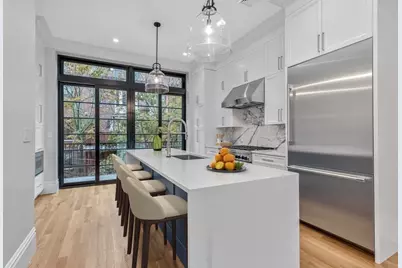 131 West Newton St, Boston, MA 02118 - Photo 3