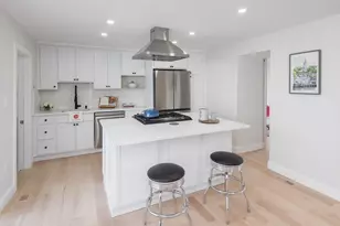 142 Concord St, Lowell, MA 01852 - Photo 5