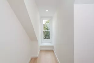 142 Concord St, Lowell, MA 01852 - Photo 31