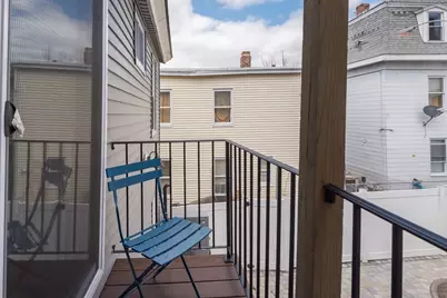 142 Concord St, Lowell, MA 01852 - Photo 25