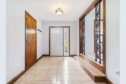 236 Village St, Medway, MA 02053 - Photo 5