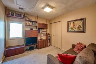 580 Mountain St, Sharon, MA 02067 - Photo 27