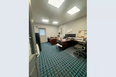 232-236 Huttleston Ave #1, Fairhaven, MA 02719 - Photo 13