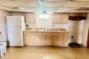 18 Driscoll St, Peabody, MA 01960 - Photo 27