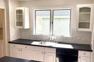 41 Century St, Medford, MA 02155 - Photo 3