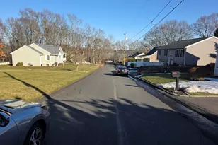 229 Concord St, Fall River, MA 02723 - Photo 3