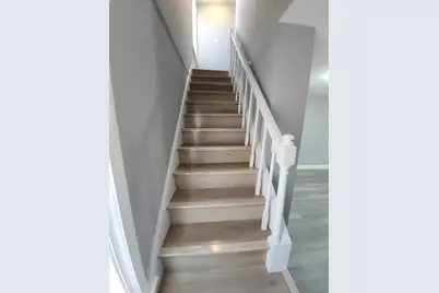 137 Cobb St, Springfield, MA 01119 - Photo 15