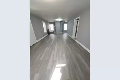 137 Cobb St, Springfield, MA 01119 - Photo 9