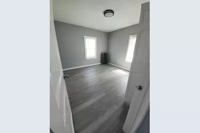 137 Cobb St, Springfield, MA 01119 - Photo 21